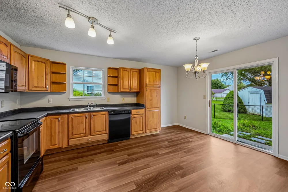 4253 Useppa Court Westfield, IN 46062