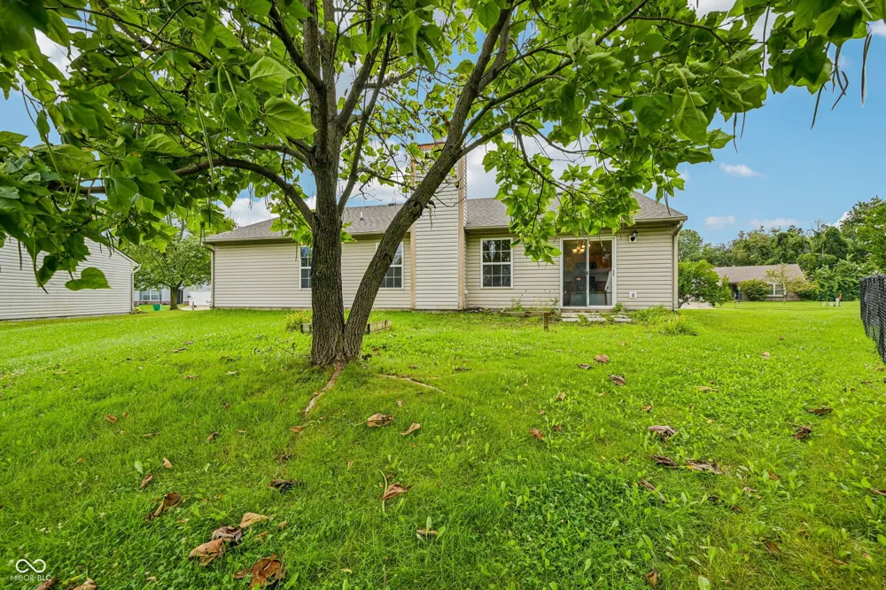 4253 Useppa Court Westfield, IN 46062