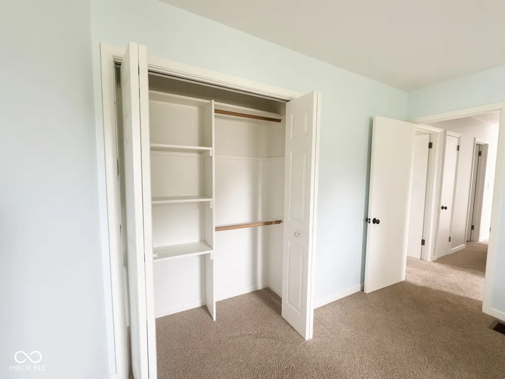 310 Murnan Lane Fairland, IN 46126