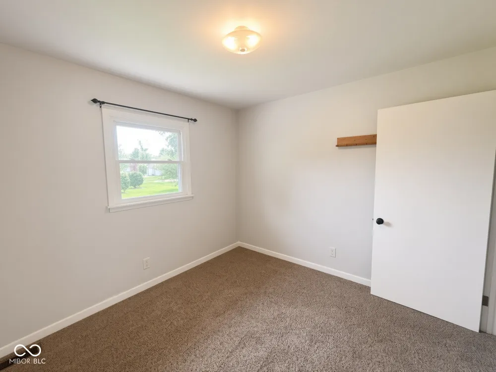 310 Murnan Lane Fairland, IN 46126