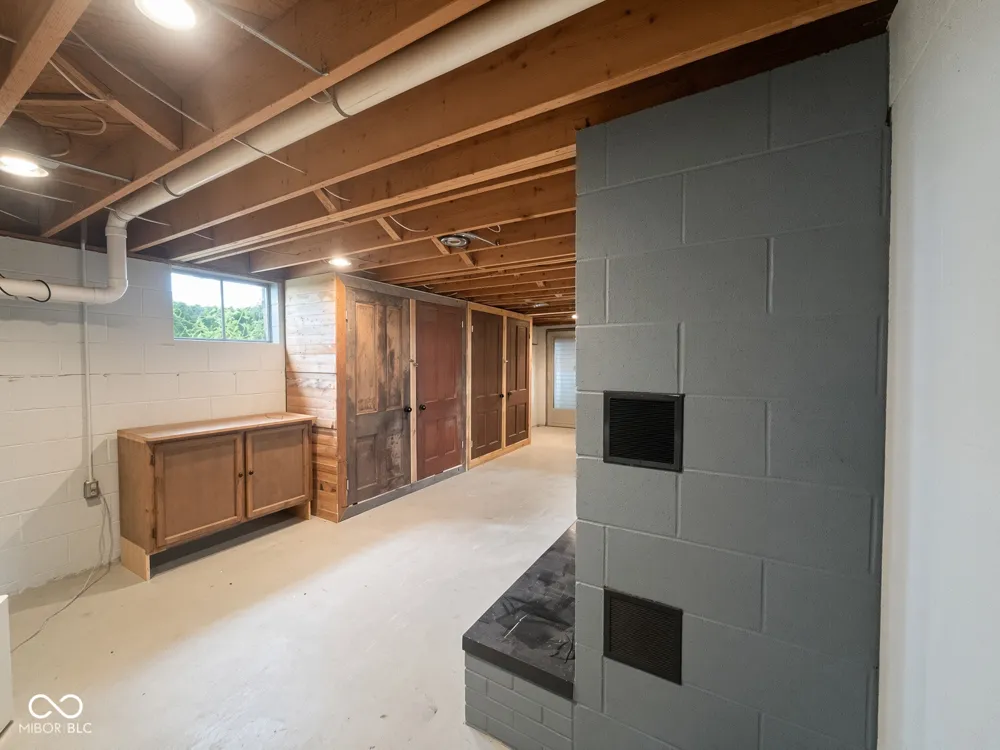 310 Murnan Lane Fairland, IN 46126