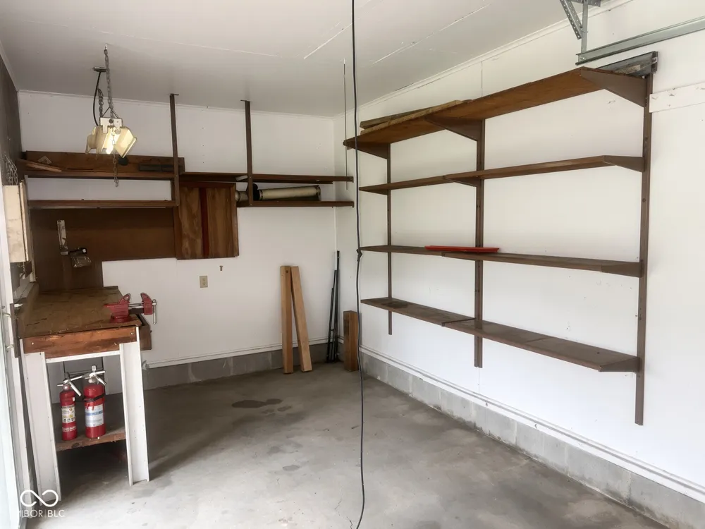310 Murnan Lane Fairland, IN 46126