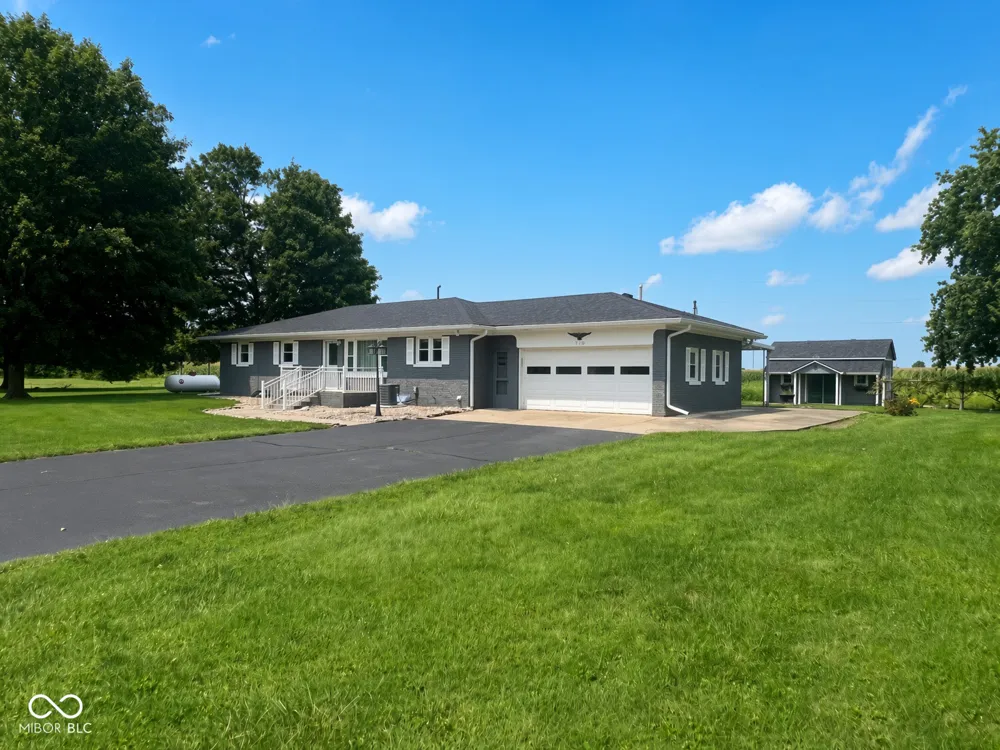 310 Murnan Lane Fairland, IN 46126