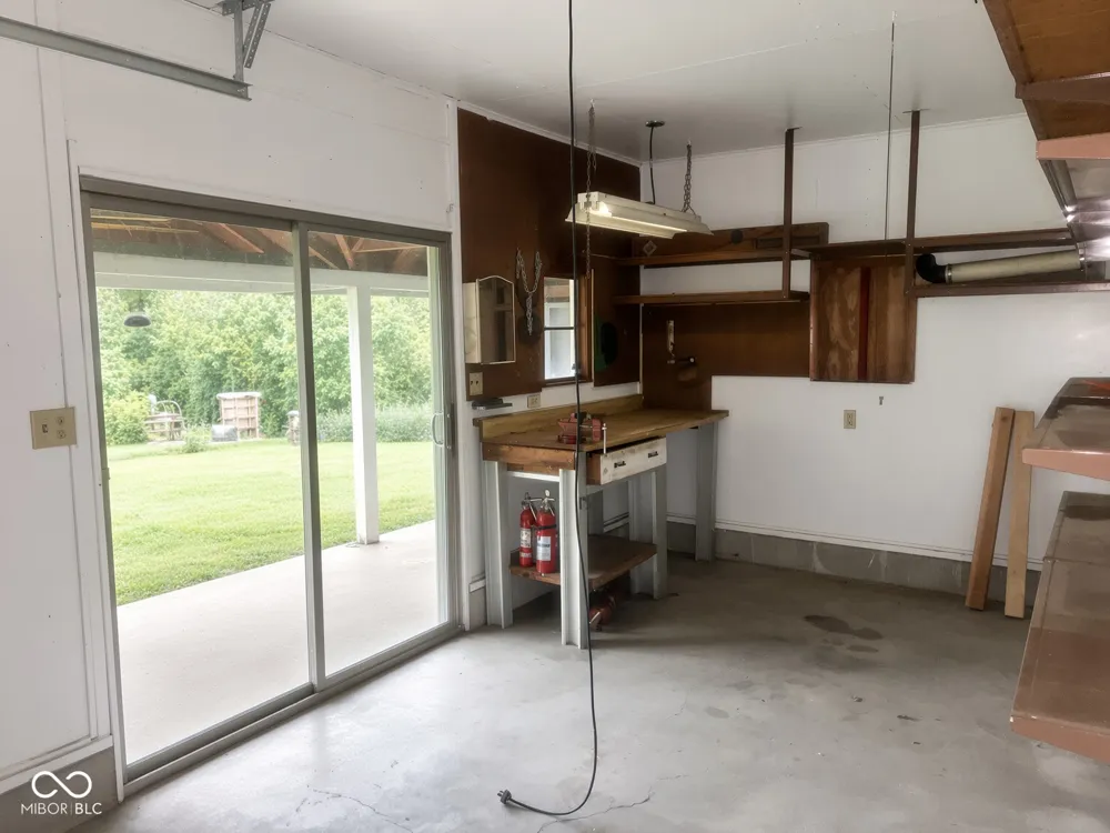 310 Murnan Lane Fairland, IN 46126