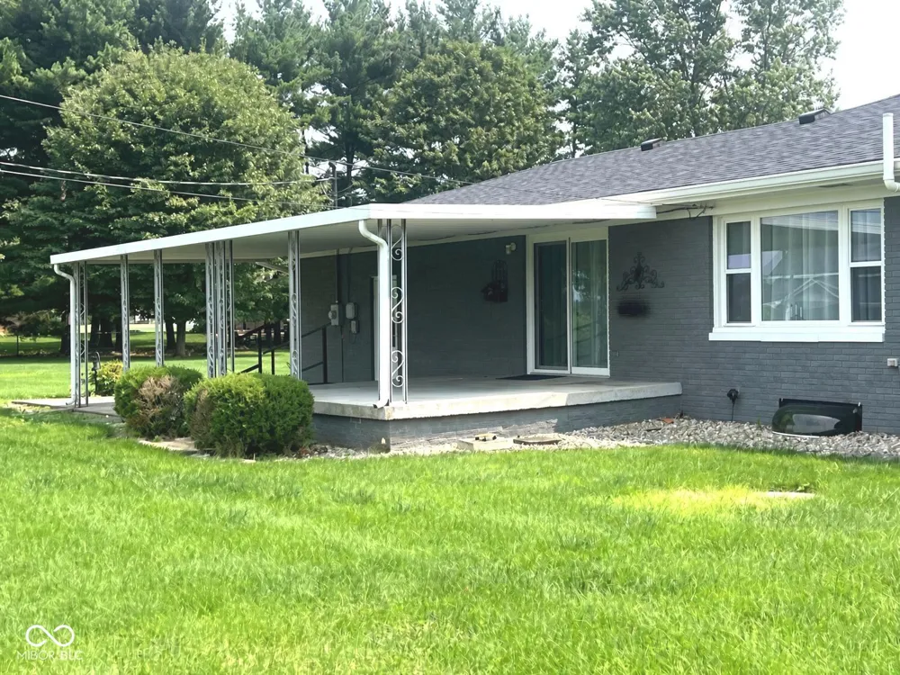 310 Murnan Lane Fairland, IN 46126