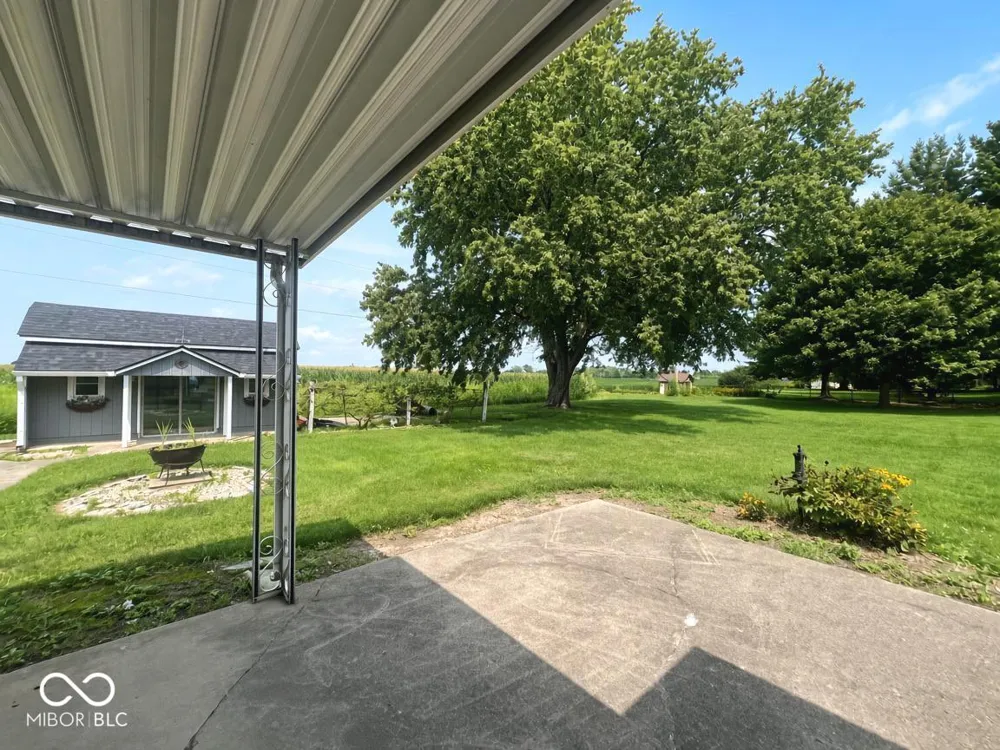 310 Murnan Lane Fairland, IN 46126