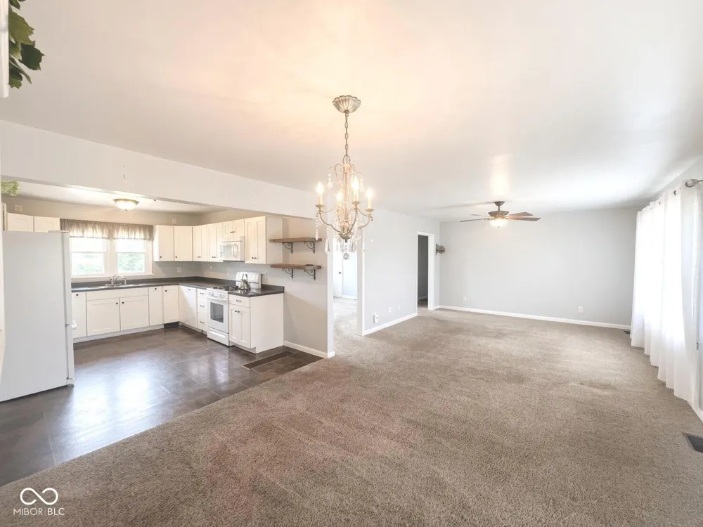 310 Murnan Lane Fairland, IN 46126
