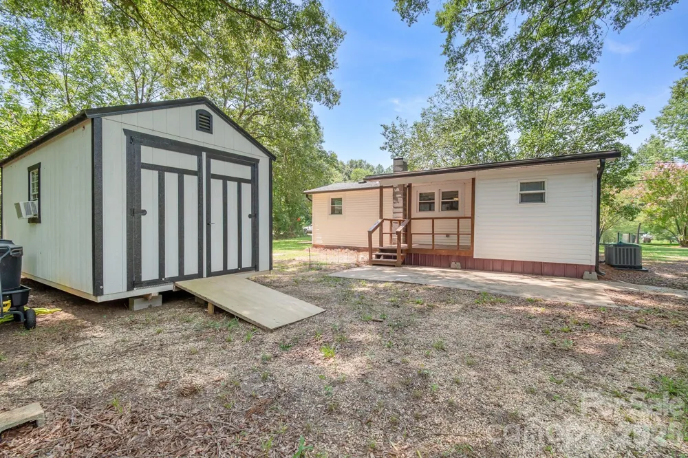1218 Hammond Carnes Road Lancaster, SC 29720