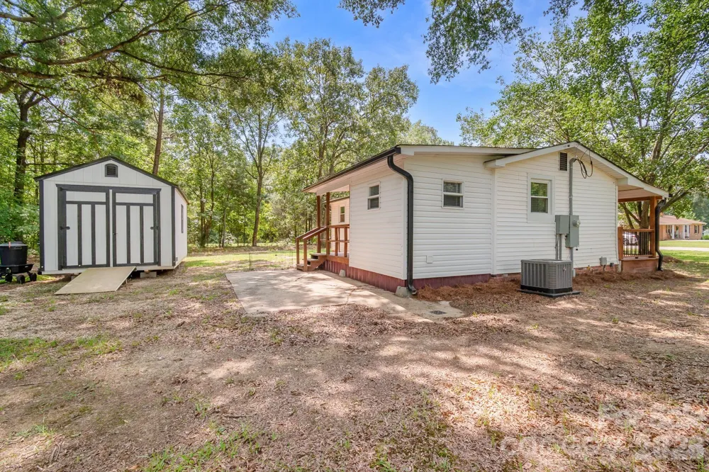 1218 Hammond Carnes Road Lancaster, SC 29720