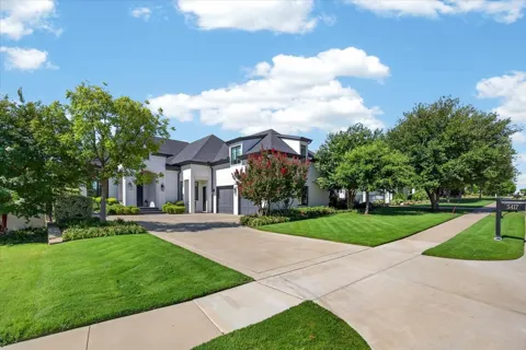 5417 Huntly Drive