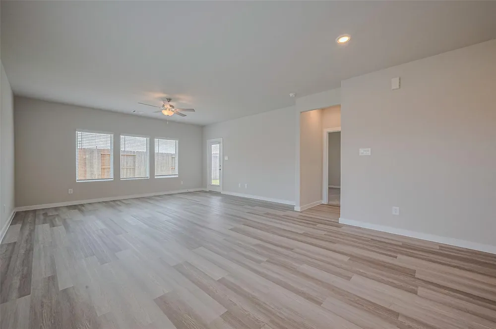 18818 Frost Ridge Drive Crosby, TX 77532