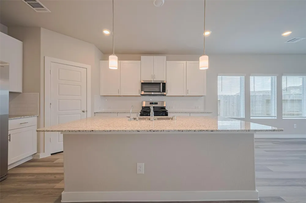 18818 Frost Ridge Drive Crosby, TX 77532