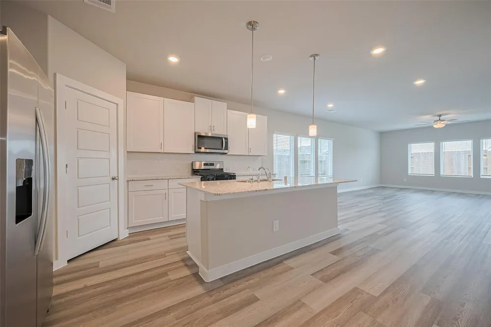 18818 Frost Ridge Drive Crosby, TX 77532