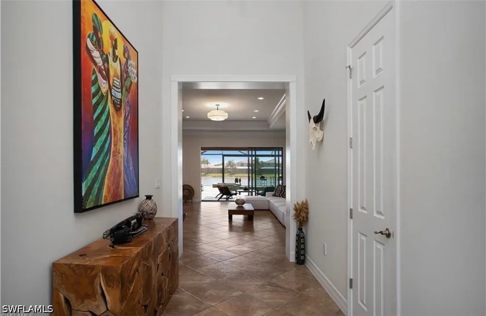 Glacier Court Naples, FL 34119