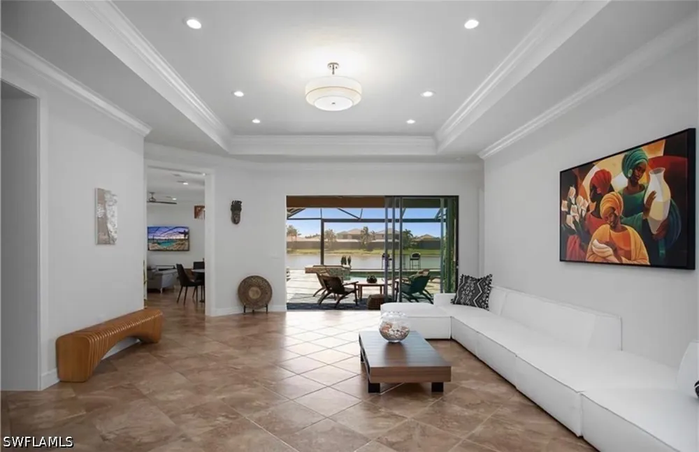 Glacier Court Naples, FL 34119