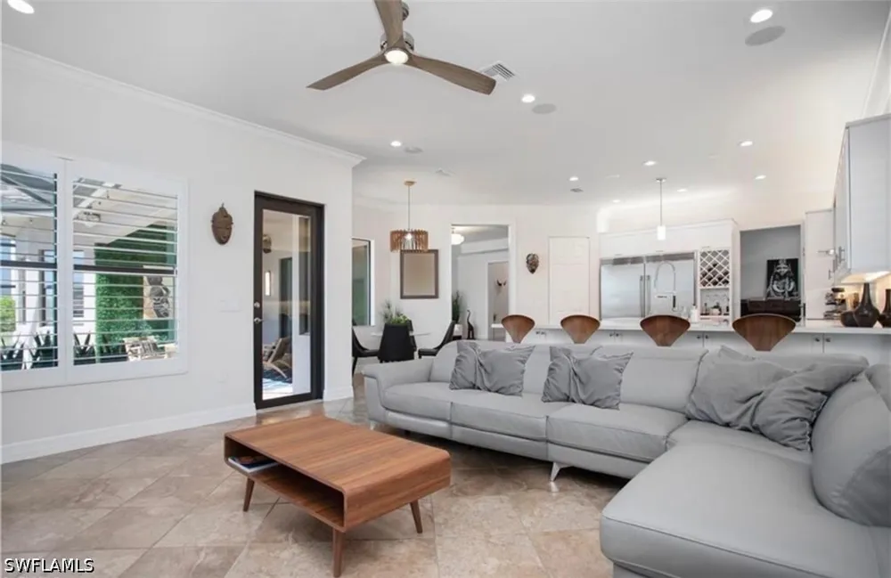 Glacier Court Naples, FL 34119