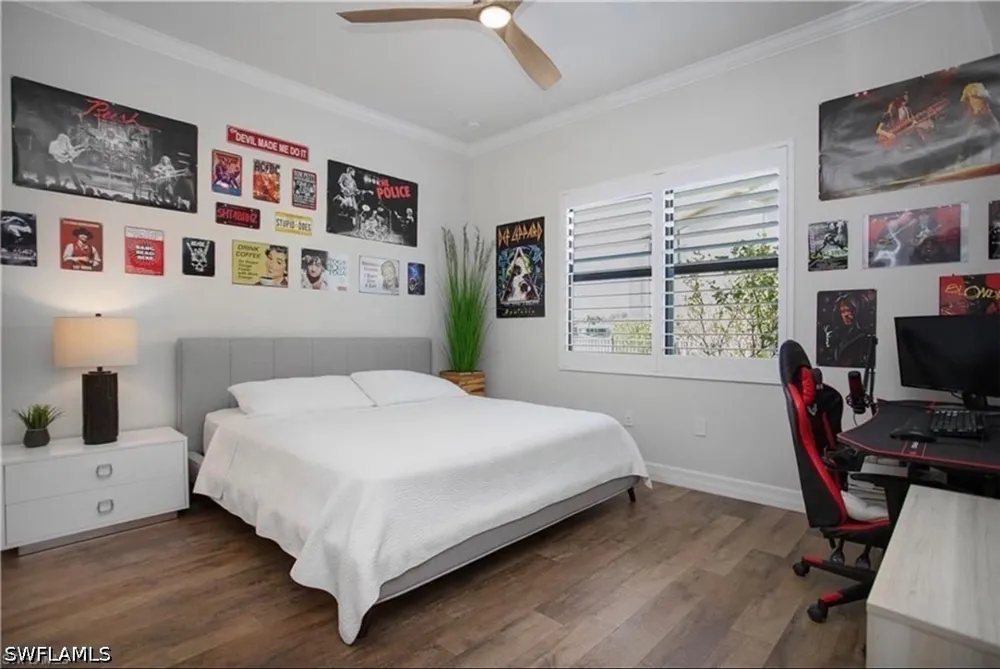 Glacier Court Naples, FL 34119