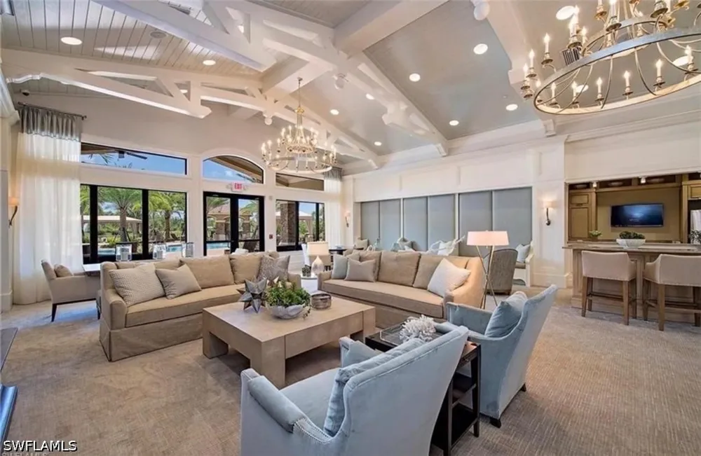Glacier Court Naples, FL 34119