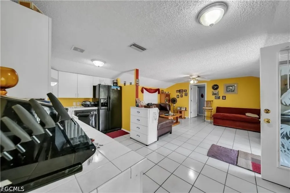 W Mariana Avenue North Fort Myers, FL 33903