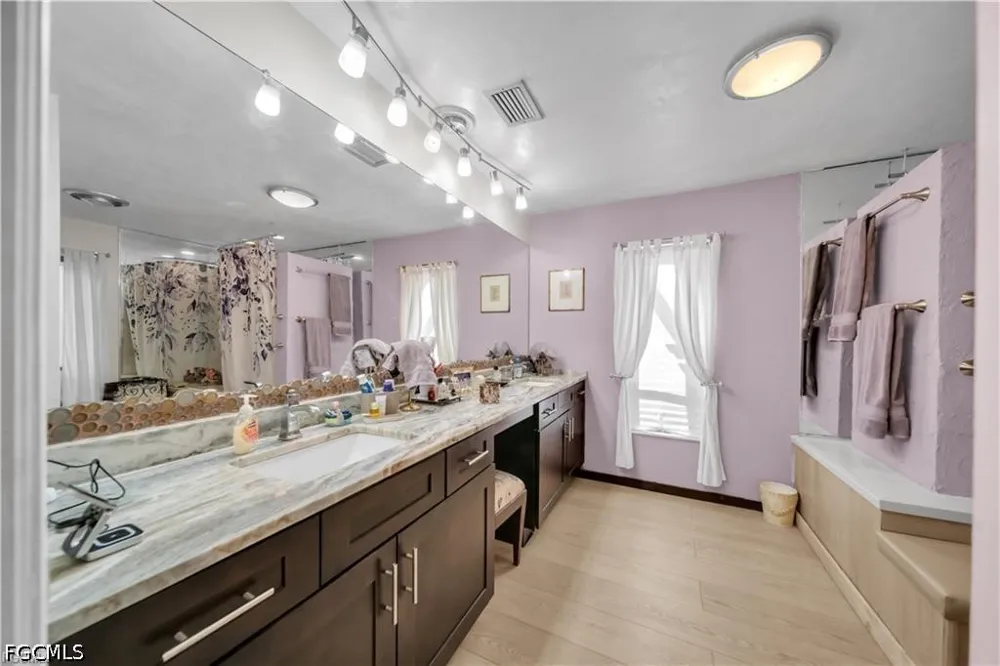 W Mariana Avenue North Fort Myers, FL 33903