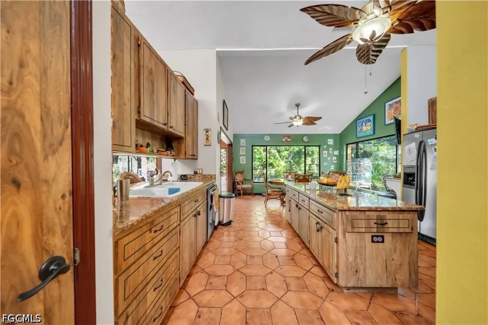 W Mariana Avenue North Fort Myers, FL 33903