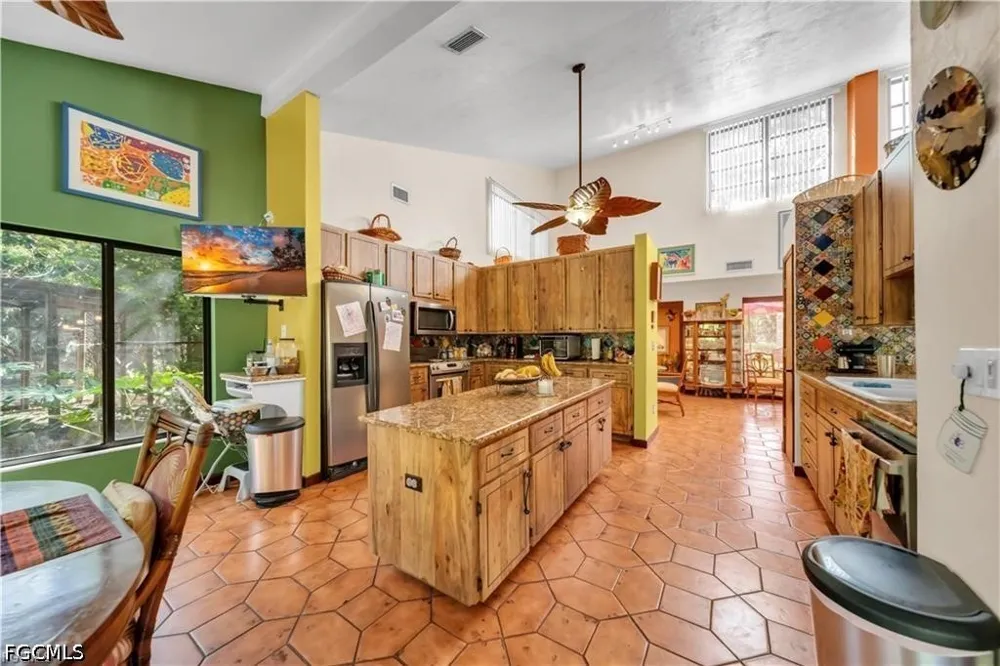 W Mariana Avenue North Fort Myers, FL 33903