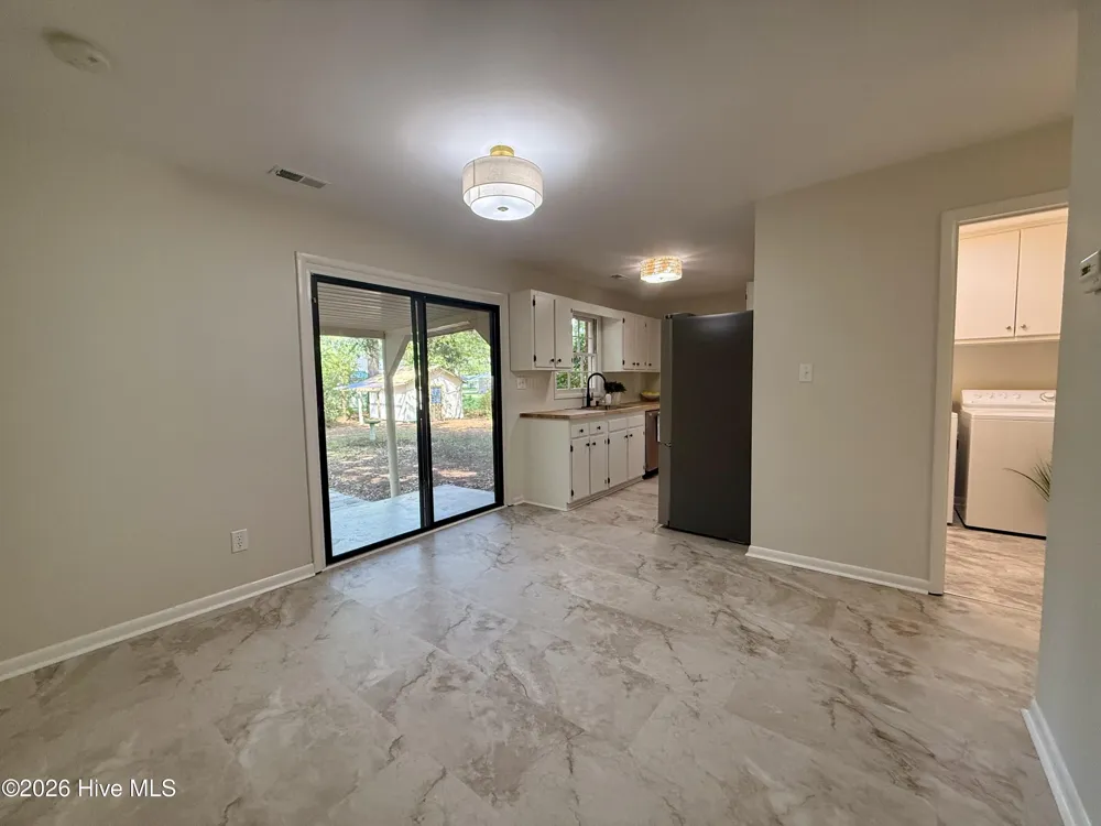 208 W 15th Street Washington, NC 27889