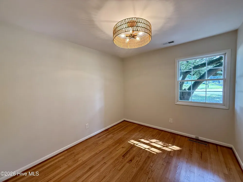 208 W 15th Street Washington, NC 27889