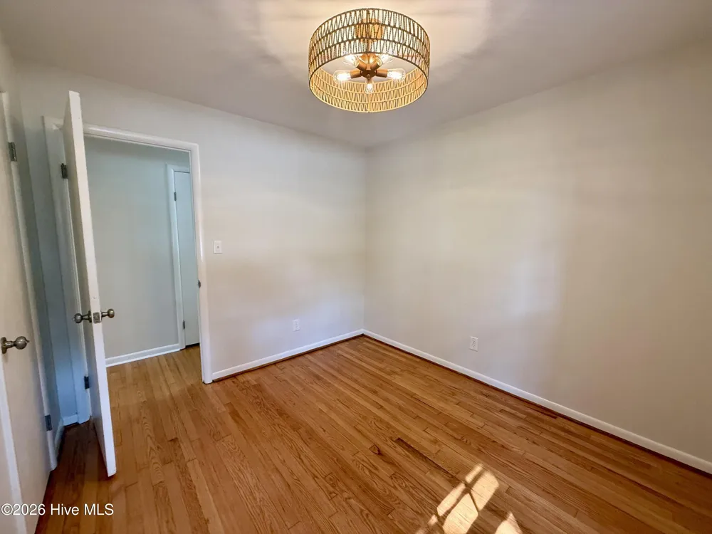 208 W 15th Street Washington, NC 27889