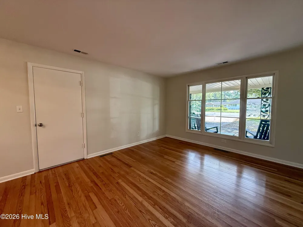 208 W 15th Street Washington, NC 27889