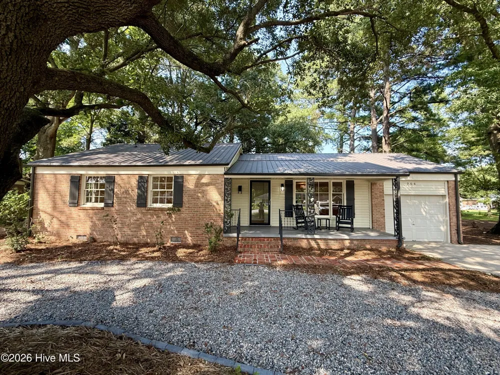 208 W 15th Street Washington, NC 27889