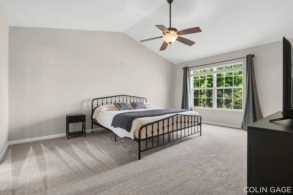 1654 Sunny Glen Drive SE Caledonia, MI 49316