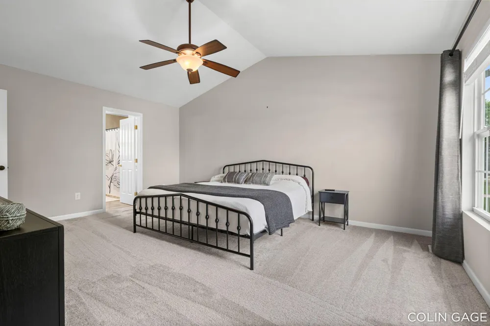 1654 Sunny Glen Drive SE Caledonia, MI 49316