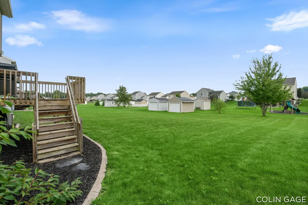 1654 Sunny Glen Drive SE Caledonia, MI 49316