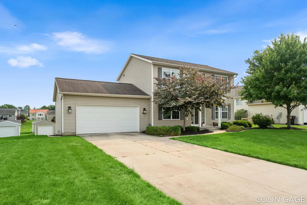 1654 Sunny Glen Drive SE Caledonia, MI 49316