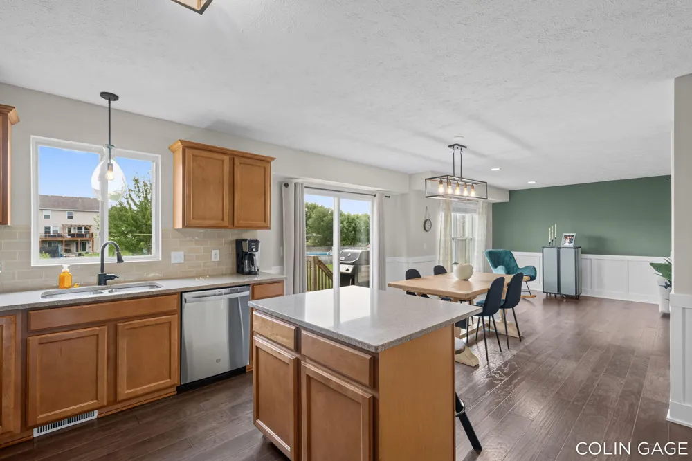 1654 Sunny Glen Drive SE Caledonia, MI 49316