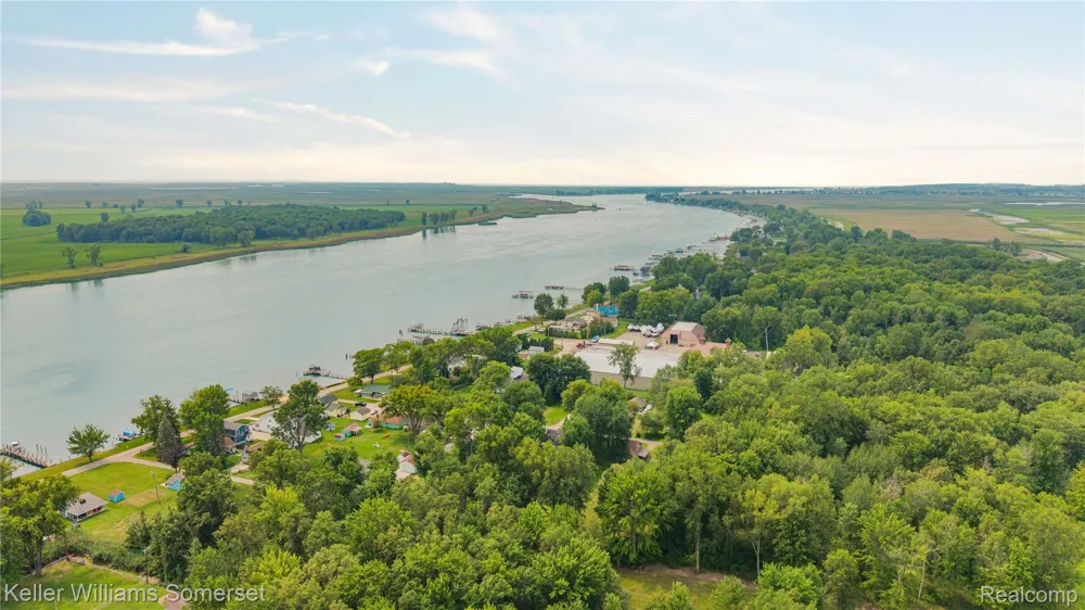 259 William Street Clay Township, MI 48028