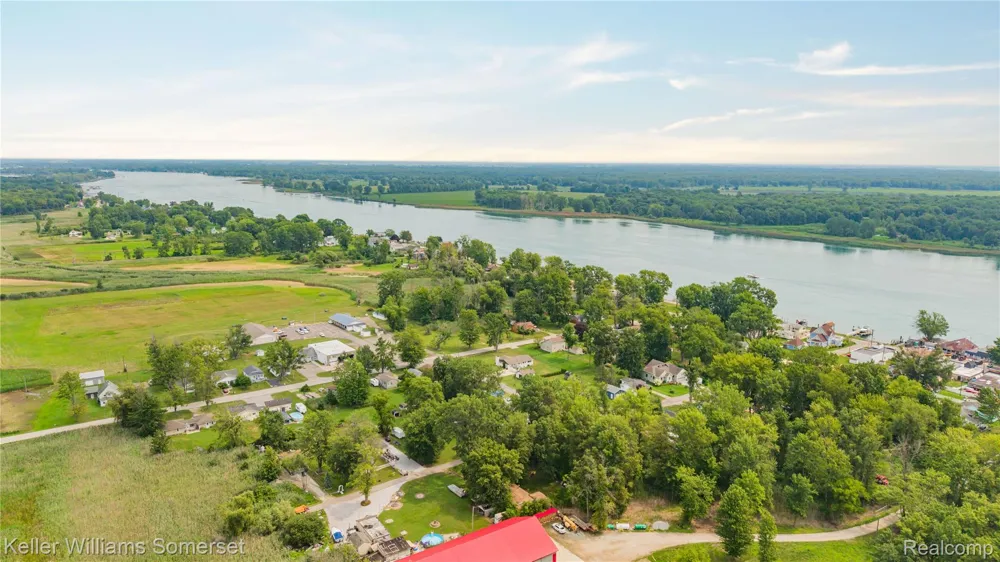 259 William Street Clay Township, MI 48028