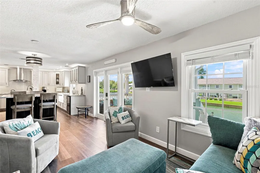 5023 STARFISH DRIVE SE #E St Petersburg, FL 33705