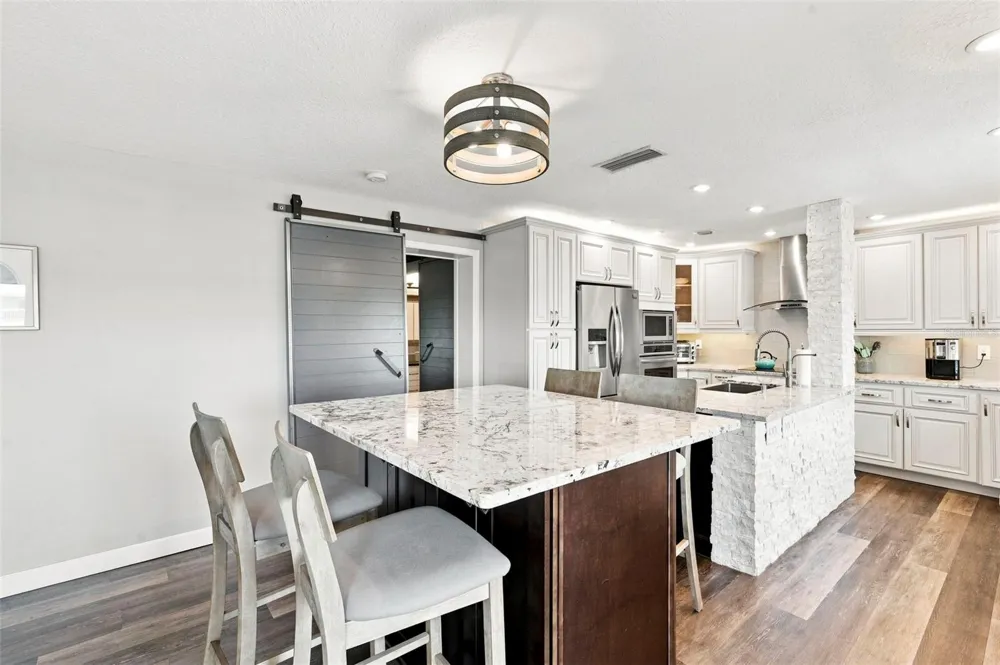 5023 STARFISH DRIVE SE #E St Petersburg, FL 33705