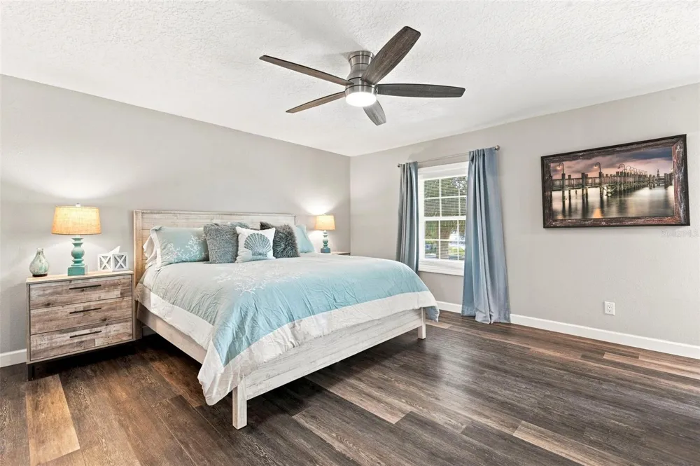 5023 STARFISH DRIVE SE #E St Petersburg, FL 33705