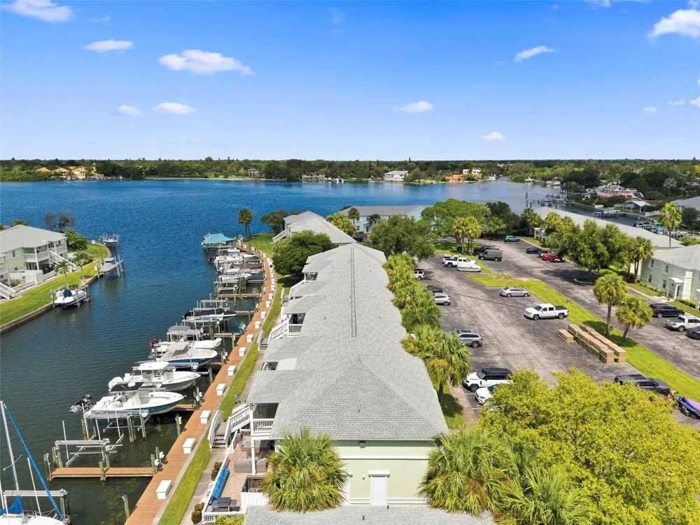 5023 STARFISH DRIVE SE #E St Petersburg, FL 33705