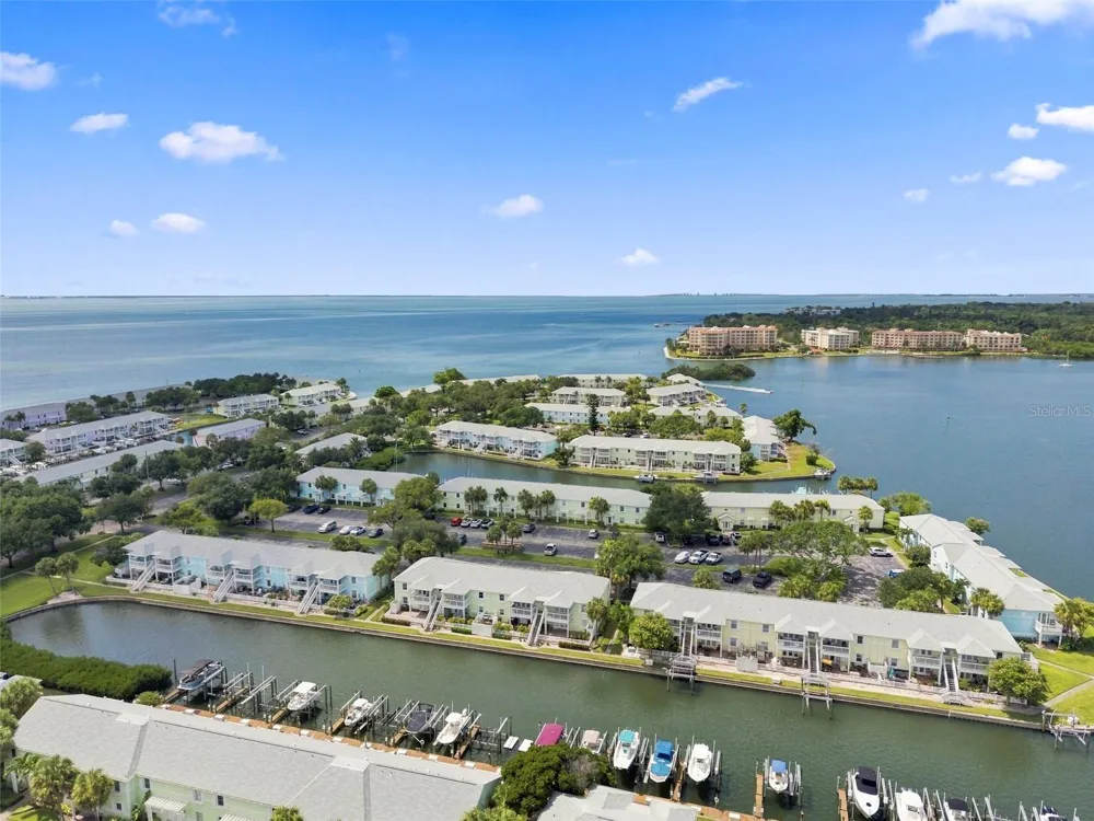 5023 STARFISH DRIVE SE #E St Petersburg, FL 33705