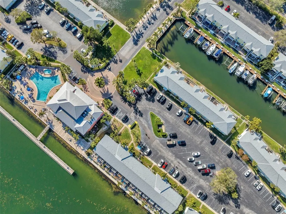 5023 STARFISH DRIVE SE #E St Petersburg, FL 33705