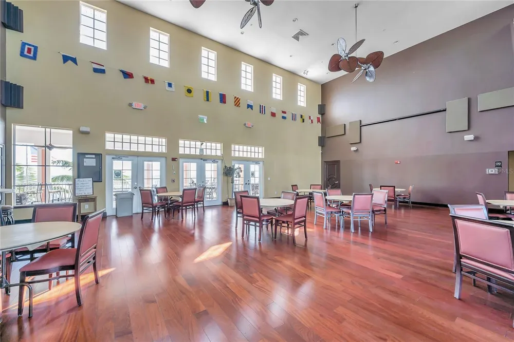 5023 STARFISH DRIVE SE #E St Petersburg, FL 33705