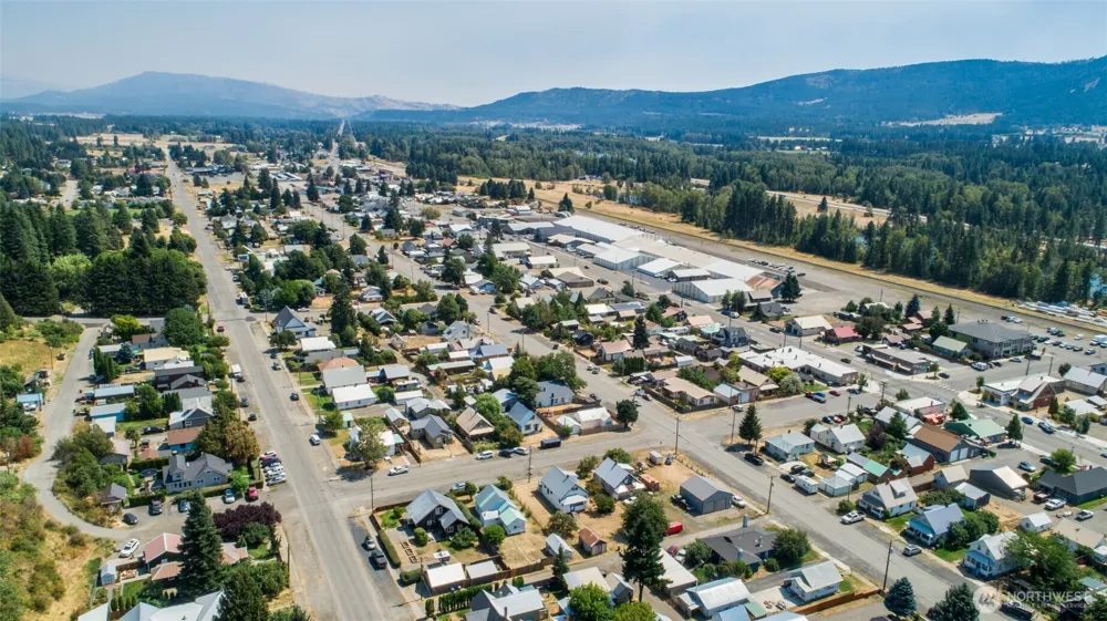 309 Peoh Avenue Cle Elum, WA 98922