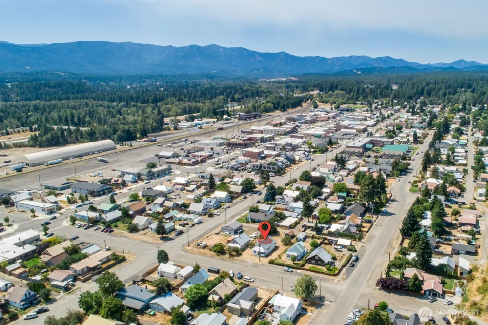 309 Peoh Avenue Cle Elum, WA 98922