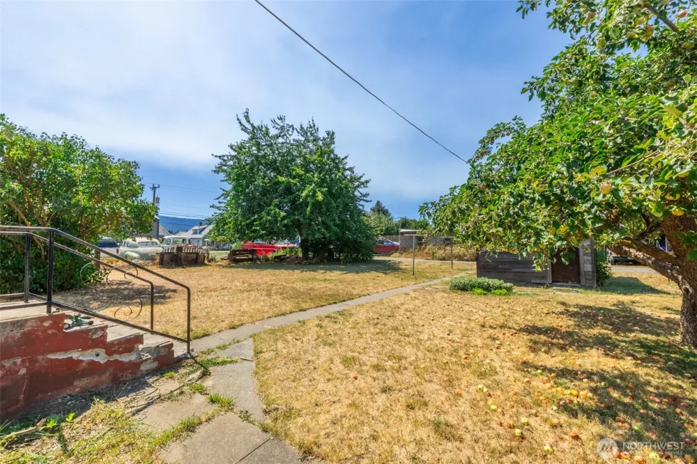309 Peoh Avenue Cle Elum, WA 98922