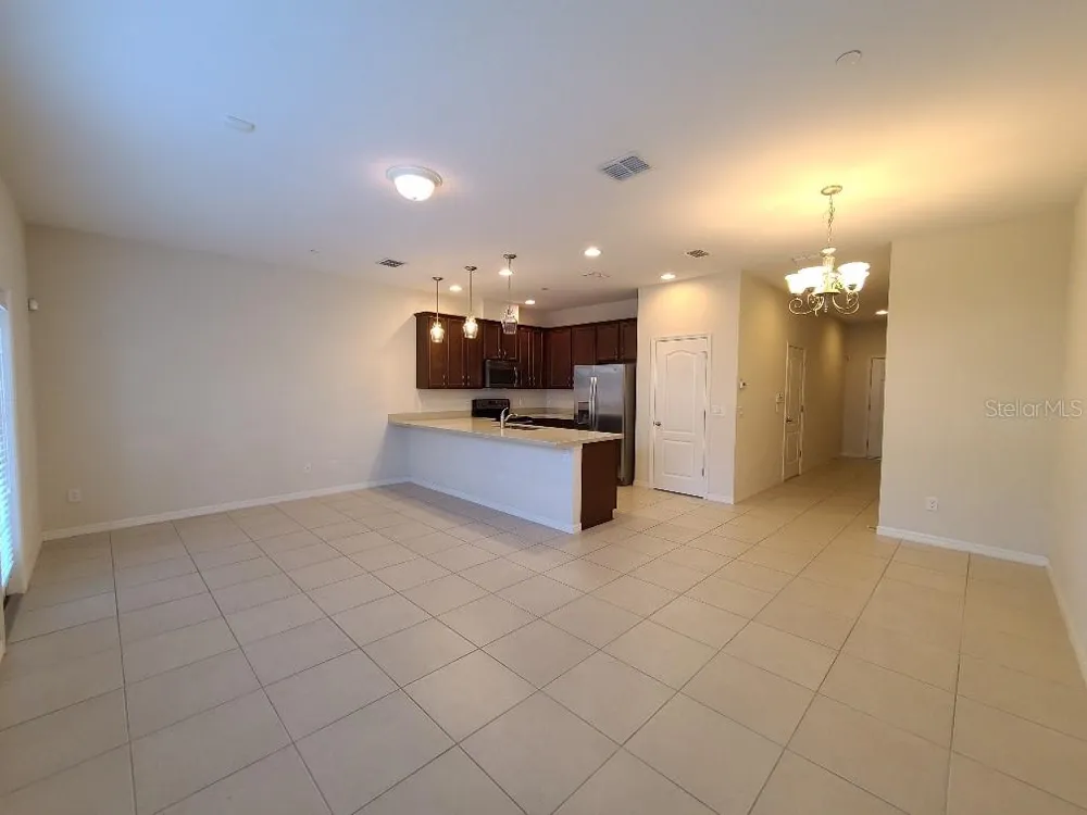 1039 TARAMUNDI DRIVE Oviedo, FL 32765