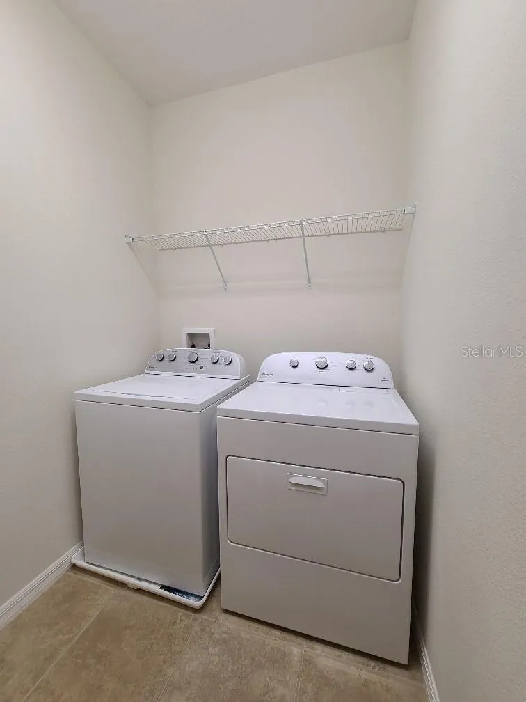1039 TARAMUNDI DRIVE Oviedo, FL 32765